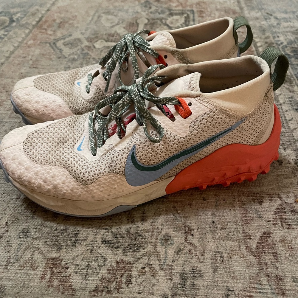 Nike Wildhorse trail running shoes